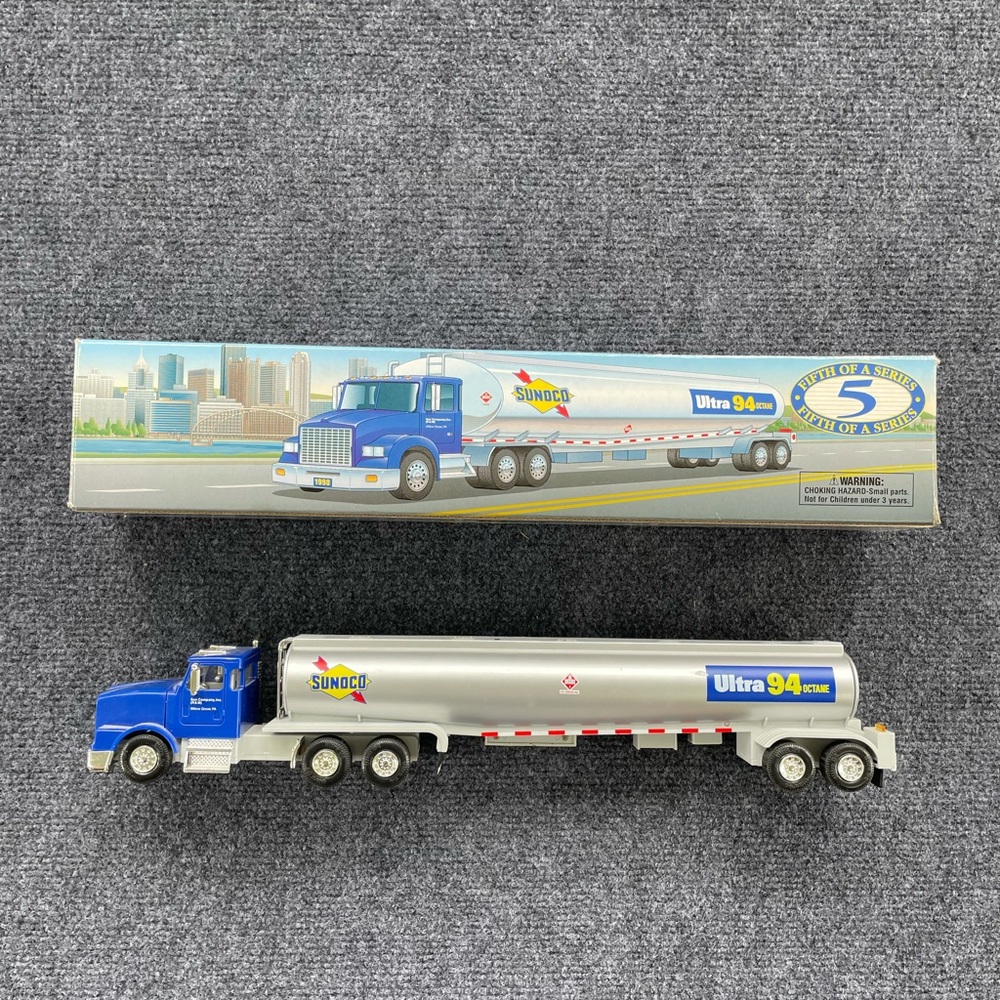 1998 Sunoco Talking Tanker Truck Toy